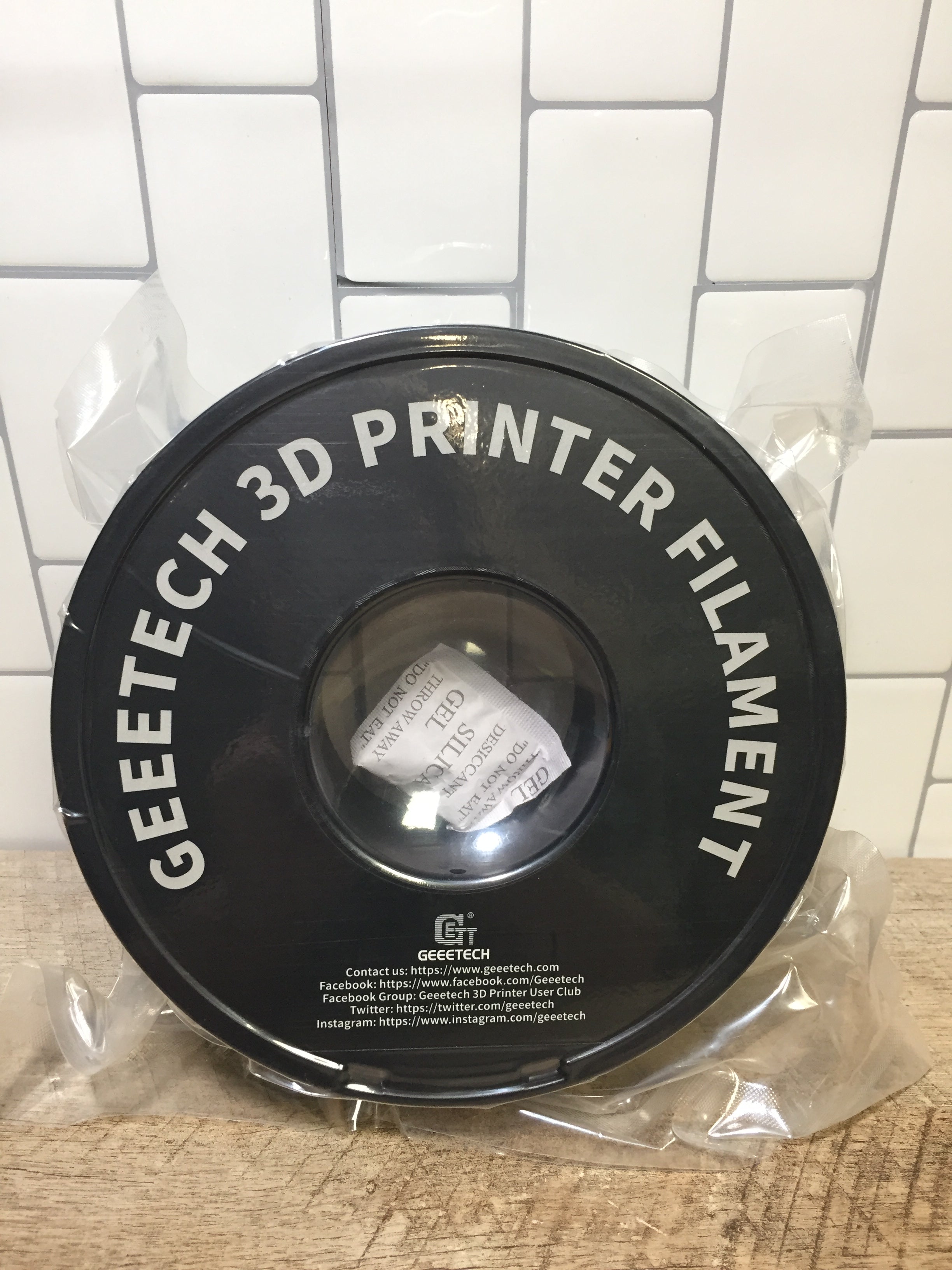 Geeetech 1.75mm PLA 3D Printer Filament, 1kg Spool (2.2lbs), +/- 0.03mm, Black (7199967183086)